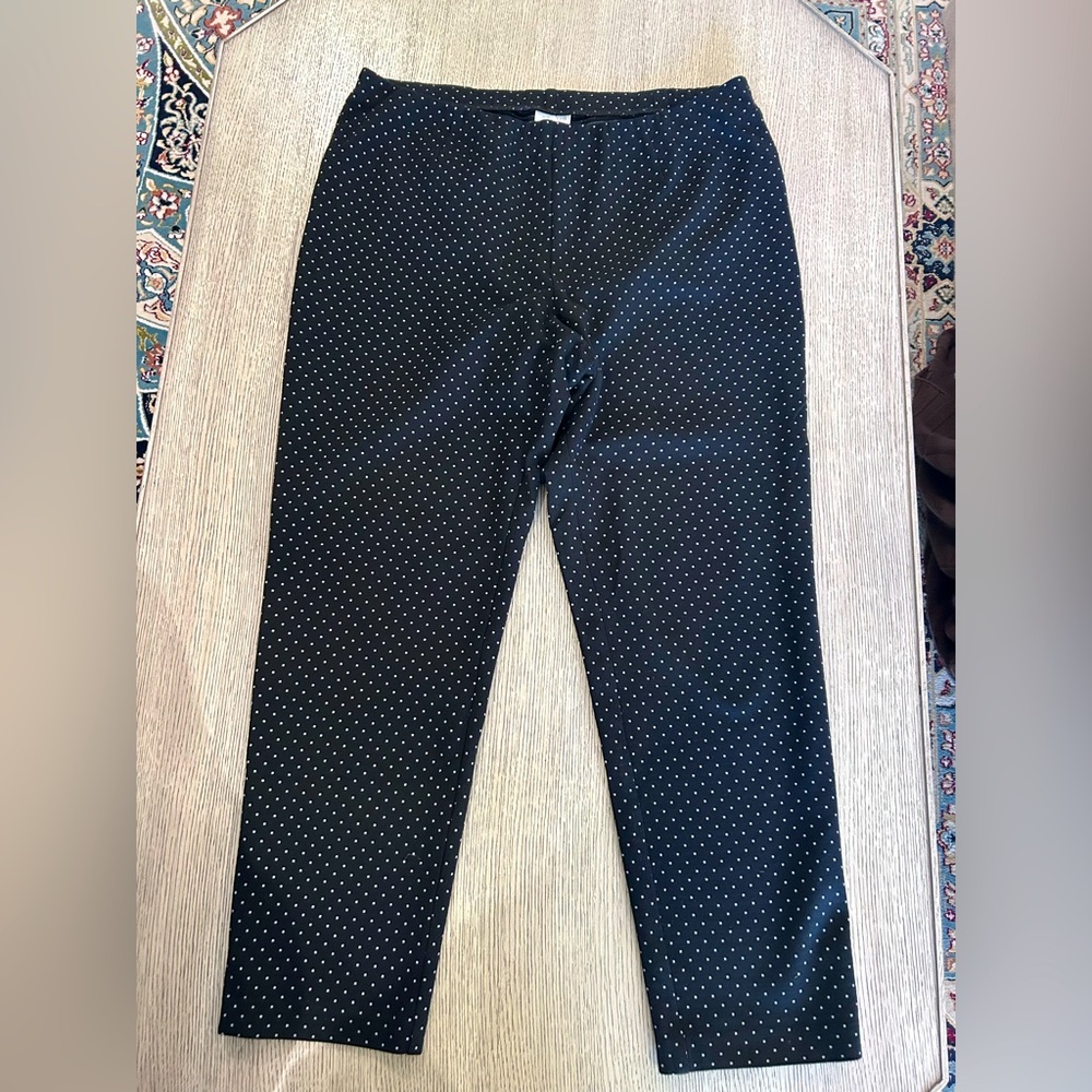 Like New J. Jill Pure Jill Slim Leg Black / White Knit Pull-On Pants XL